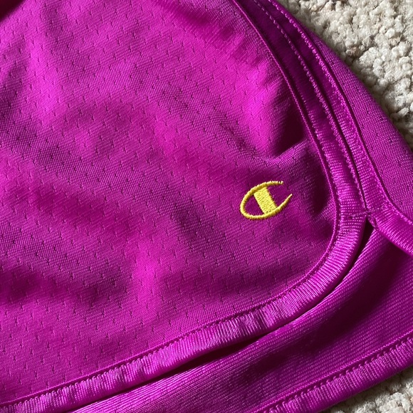 Champion running shorts - Picture 2 of 3